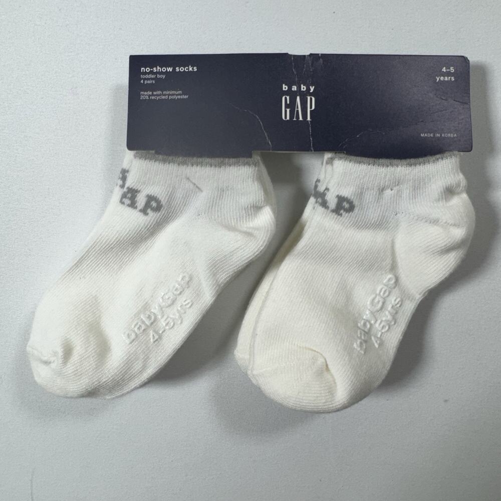 Baby GAP Toddler Boy No Show Socks 4 Pairs Size 4-5 White Logo New NWT Girl
